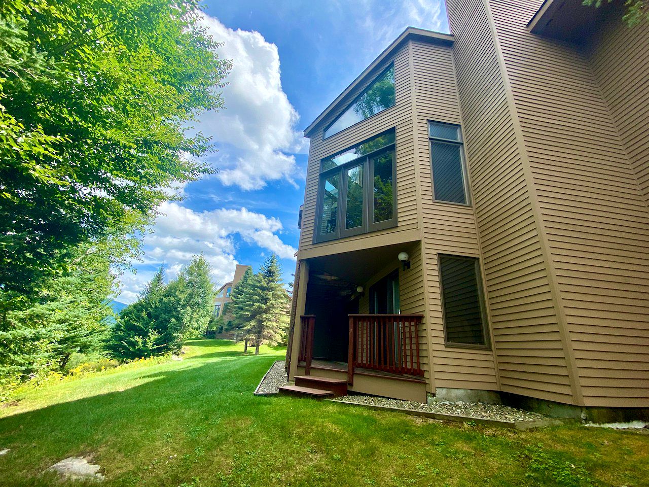 Fabulous Cabin in the White Mountains for Group Getaways