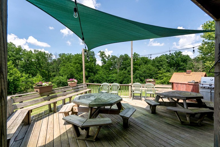 Enchanting Vacation Rental on Working Alpaca Farm near Kokomo, Indiana | Cabins (Flora, Indiana, United States of America)