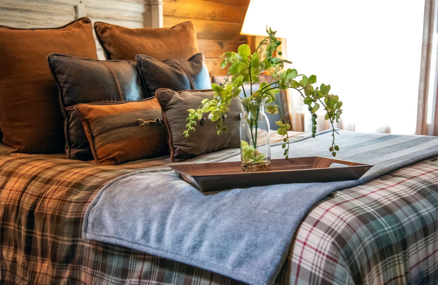 Stunning Yurt with Magnificent Creek Views in Topton, North Carolina