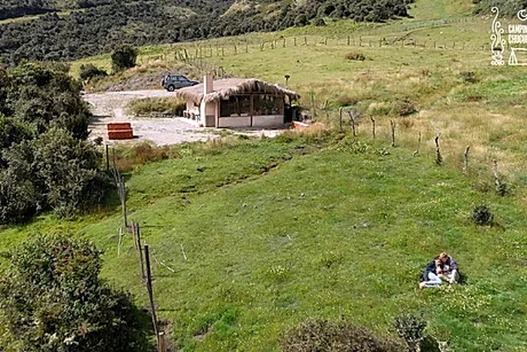 Huts (Papallacta, Napo, Ecuador)