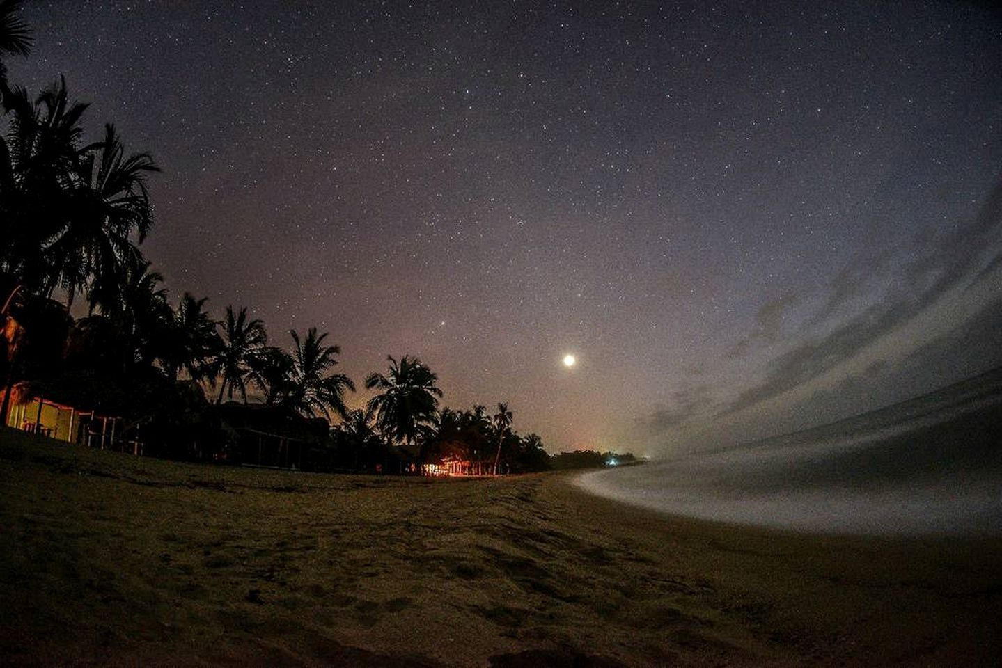 Beachfront Hut Rental near Tayrona National Park in Santa Marta, Colombia