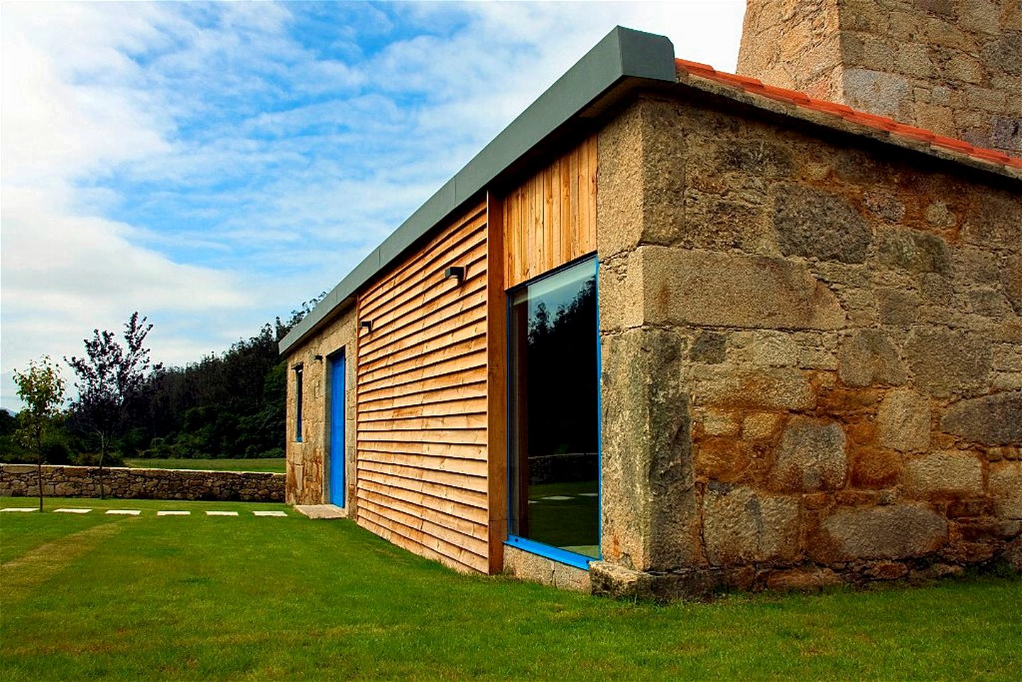 Rustic Glamping Cabin in the Countryside near Santiago de Compostela, Galicia