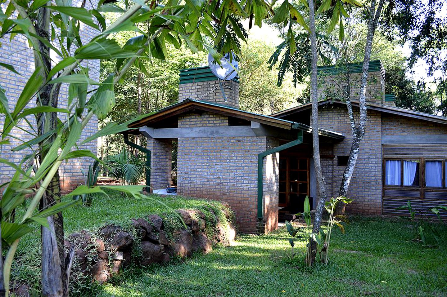 Cozy Cabins on Lovely Glamping Site near Hot Springs in Obera, Argentina
