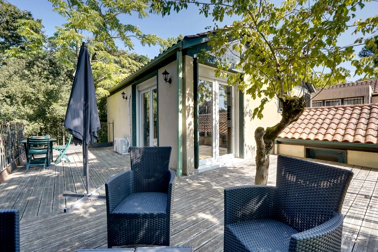 Chic Coast Cottage with Private Deck in France