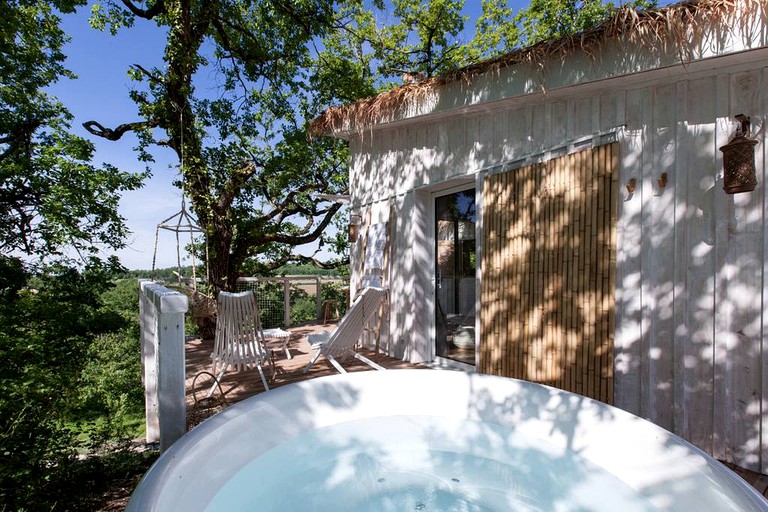 Tree Houses (Labastide de Penne, Occitanie, France)