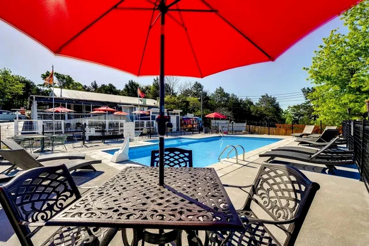 Cozy Cabin Getaway with Loft, Fire Pit Evenings & Community Pool in Branson, Missouri