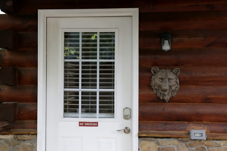 Log Cabins (United States of America, Columbia, Kentucky)