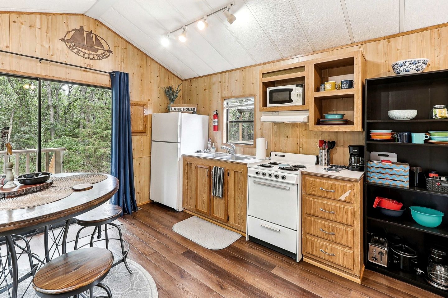 Idyllic Rental Cabin for Romantic Getaways and Outdoor Adventures by Toronto Lake, Kansas