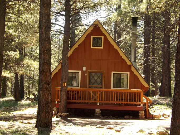 Marvelous Lofted Cabin Incredible for Nature Lovers in Arizona