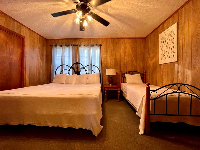 Cabins (United States of America, Zwolle, Louisiana)