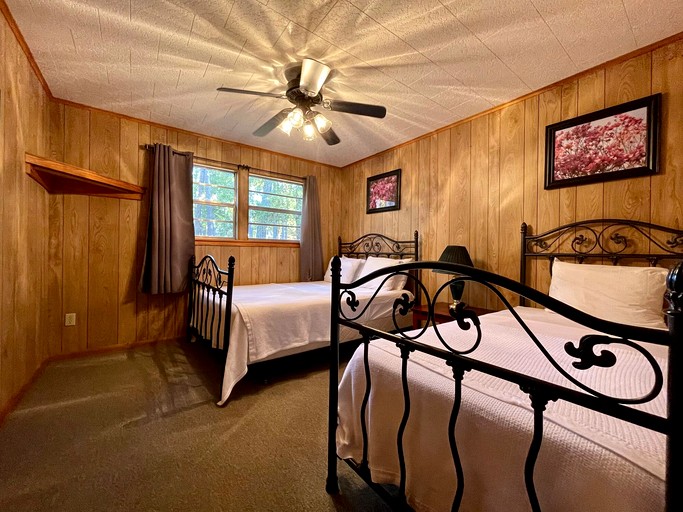 Cabins (United States of America, Zwolle, Louisiana)