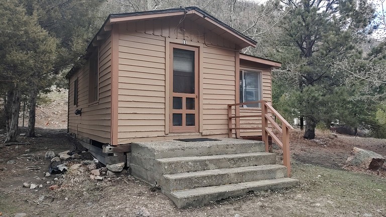 Glamping Retreat in Bellvue, Colorado, Perfect for a Weekend Escape from Denver