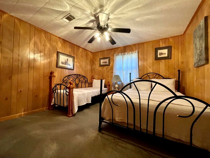 Cabins (United States of America, Zwolle, Louisiana)