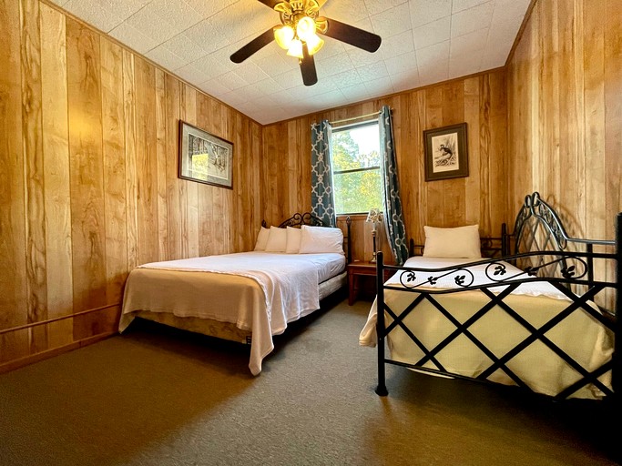 Cabins (United States of America, Zwolle, Louisiana)