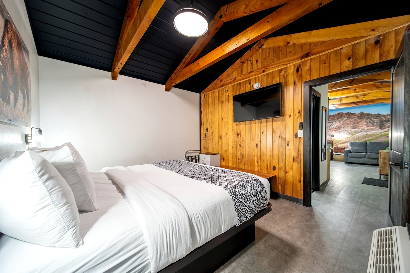 Renovated Family-Friendly Cabin with Dog-Friendly Amenities Near Wall Drug – Wall, South Dakota