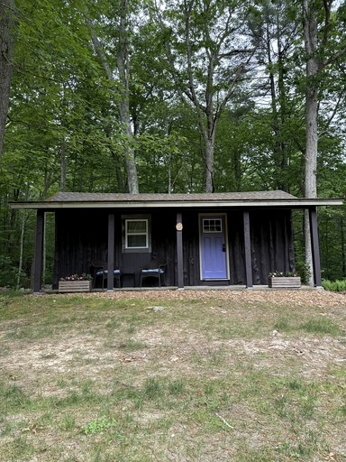 Cozy Cabin with Porch & Live Music Weekend Stay in Voluntown, Connecticut