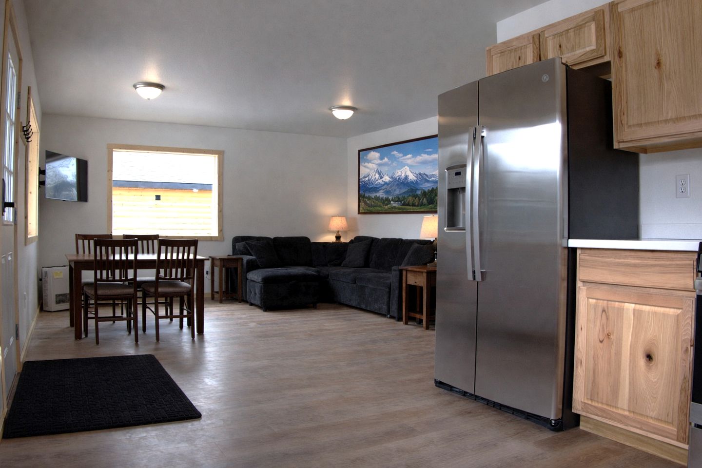 Cozy Family Cabin with Mountain Views & Resort Comfort near Resurrection Bay, Seward Alaska