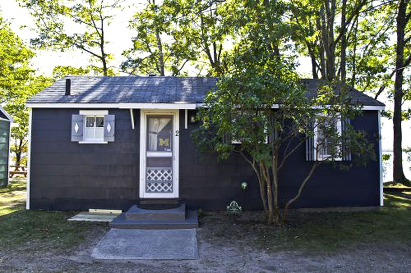 Fantastic, Cute, Lakefront Cabin in Carp Lake, Michigan