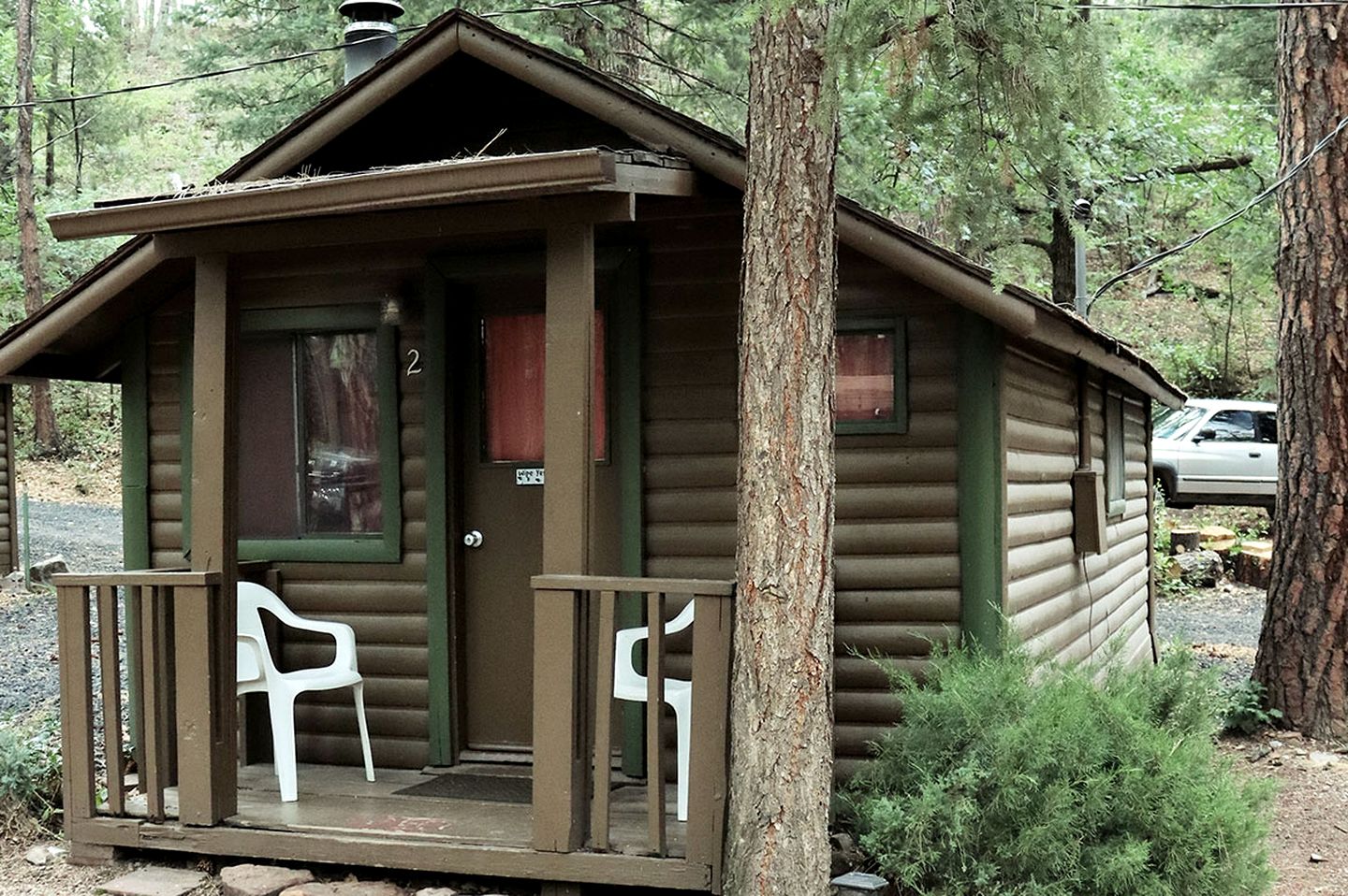 Pet Friendly Studio Cabin with Fireplace near Tonto National Forest, Central Arizona