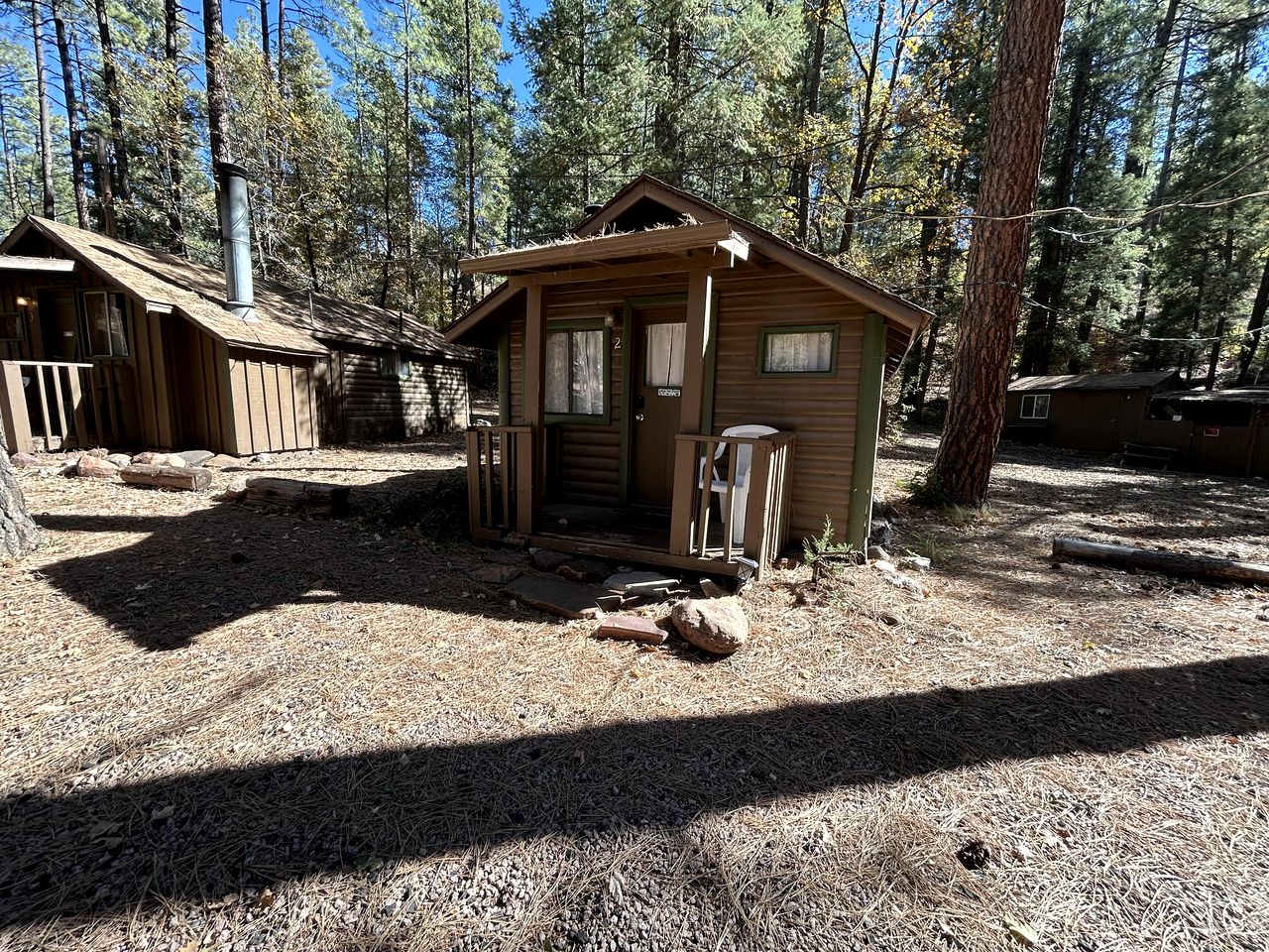 Pet Friendly Studio Cabin with Fireplace near Tonto National Forest, Central Arizona