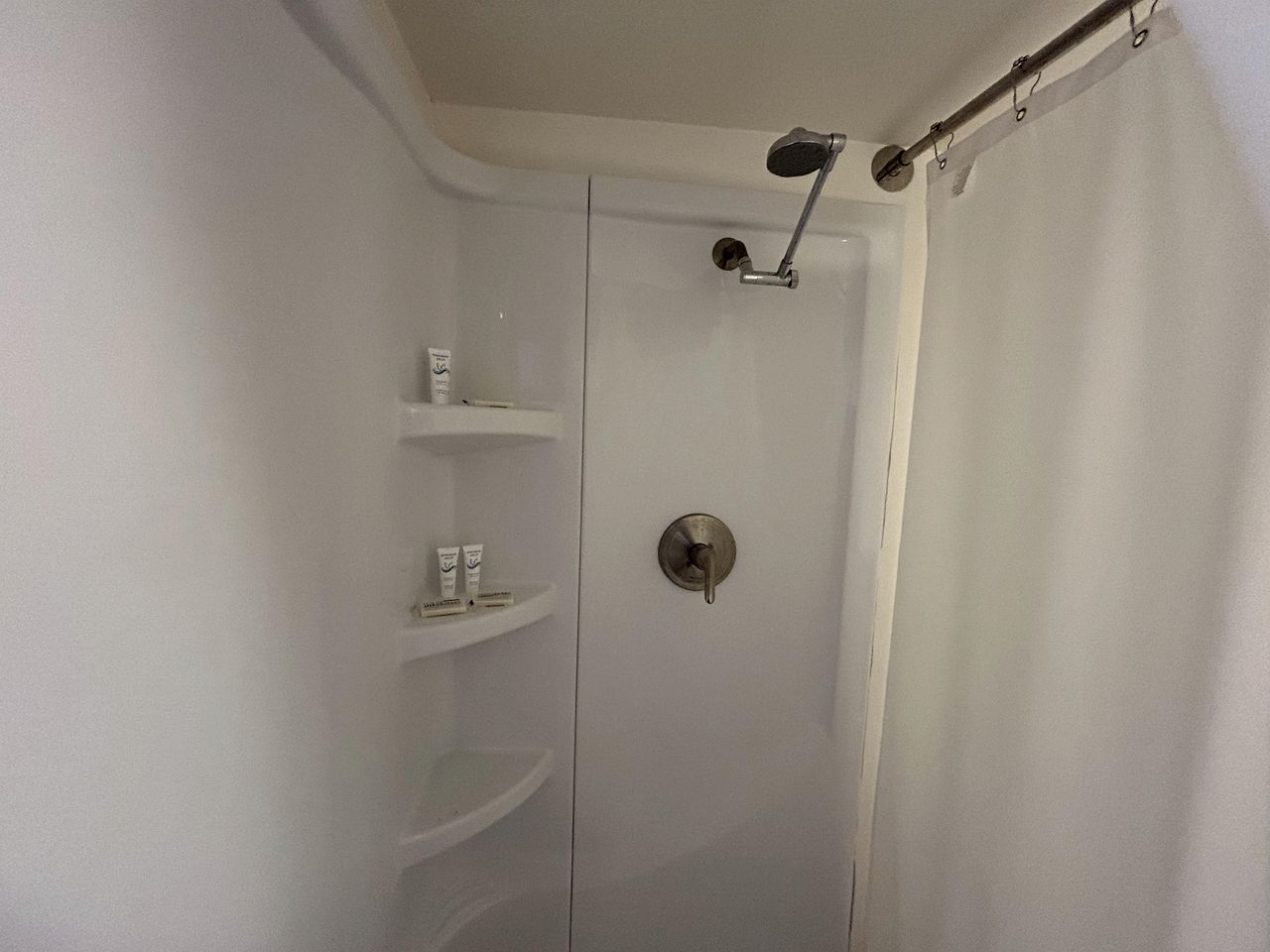 Pet Friendly Studio Cabin with Fireplace near Tonto National Forest, Central Arizona