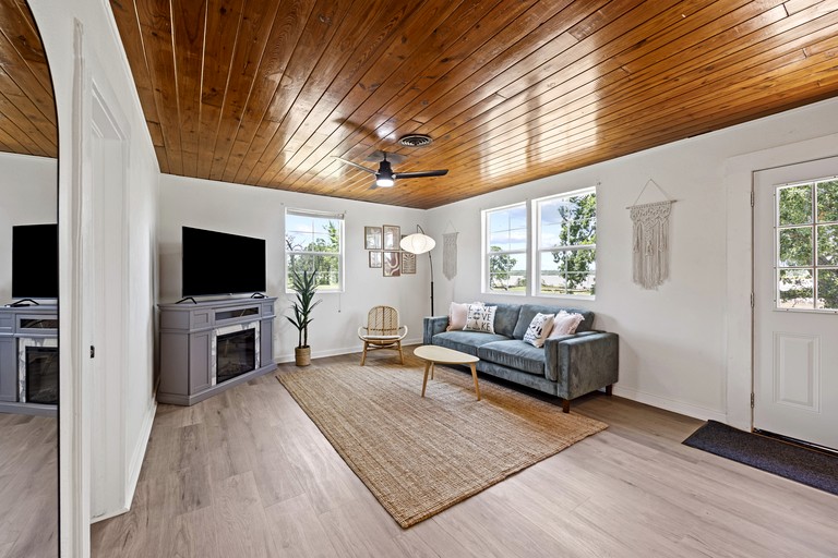 Cabins (United States of America, Madill, Oklahoma)