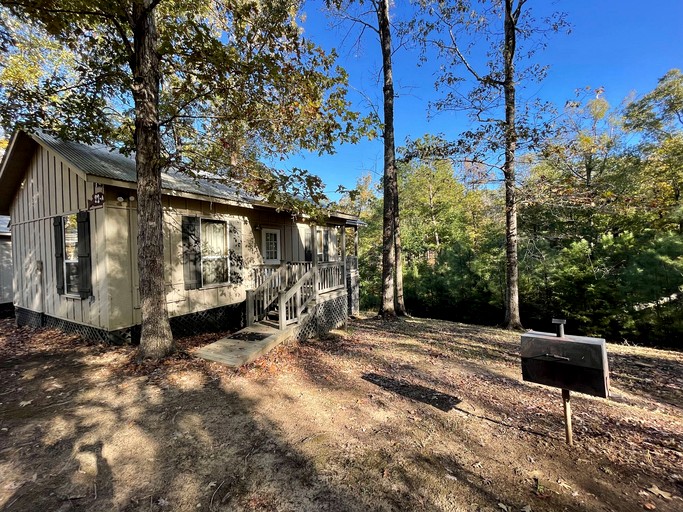 Cabins (United States of America, Zwolle, Louisiana)