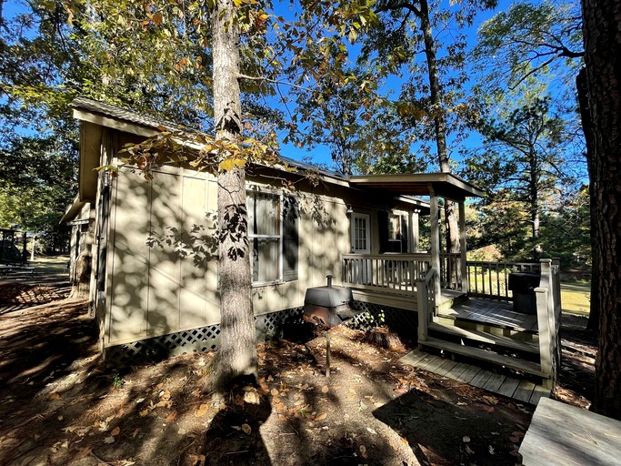 Cabins (United States of America, Zwolle, Louisiana)