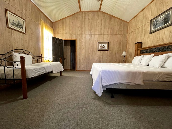 Cabins (United States of America, Zwolle, Louisiana)