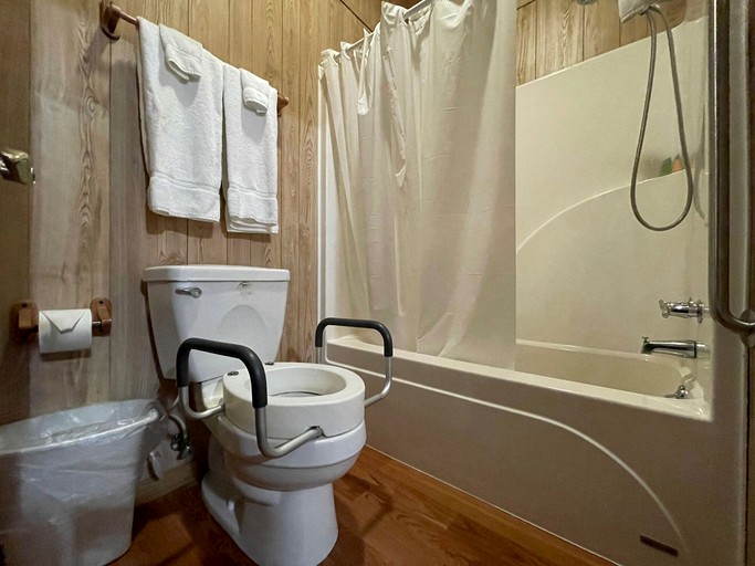 Cabins (United States of America, Zwolle, Louisiana)