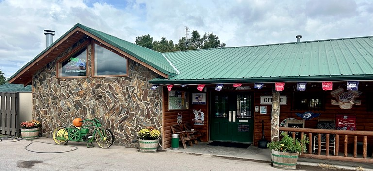 Cabins (United States of America, Sturgis, South Dakota)