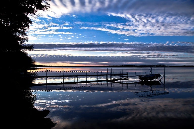 Cabins (United States of America, Carp Lake, Michigan)