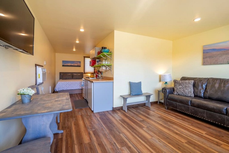 Cabins (United States of America, Emigrant, Montana)