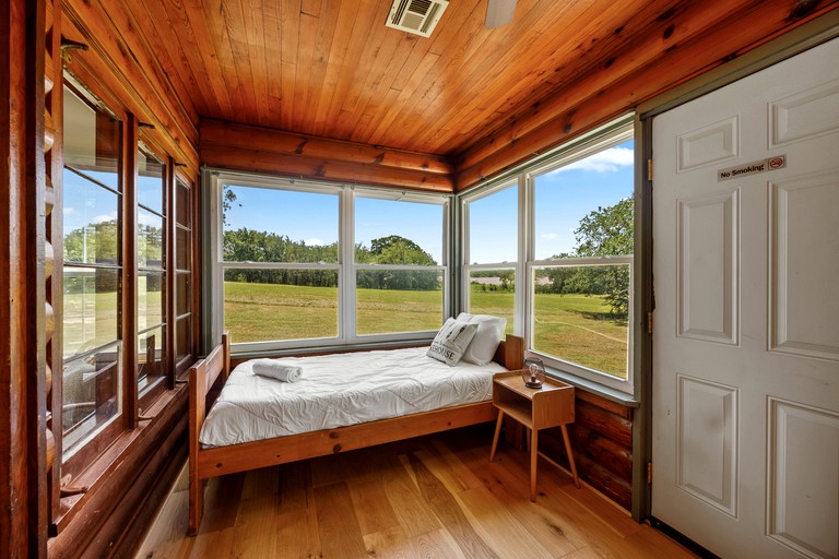 Cabins (United States of America, Madill, Oklahoma)