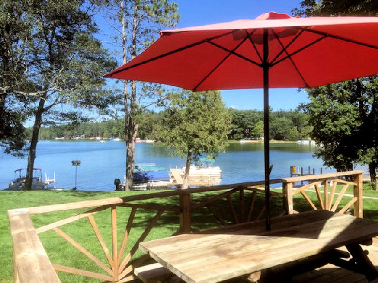 Charming Lake Cabin Rental for the Perfect Summer Vacation in North Michigan