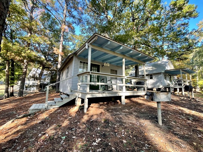 Cabins (United States of America, Zwolle, Louisiana)