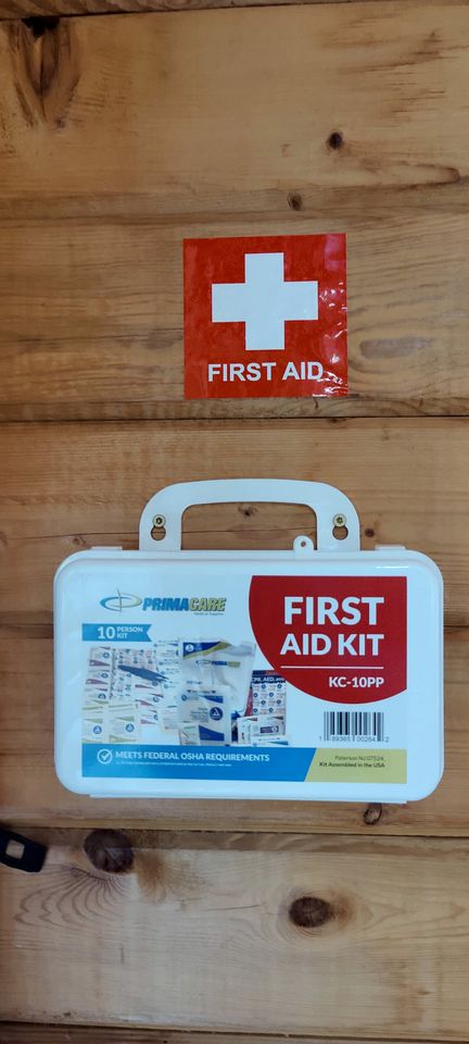 Pet Friendly Log Cabin, Perfect for an Adventure in Kentucky's Lake Country