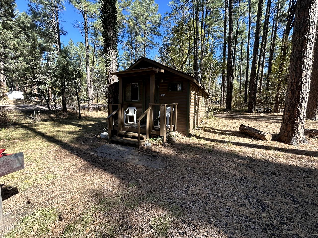 Rustic Studio Cabin with Fireplace, along Tonto National Forest, Perfect for a Weekend of Relaxation