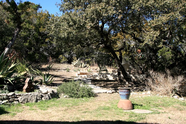 Cabins (Spicewood, Texas, United States)