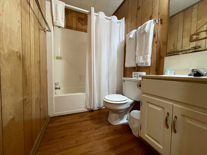 Cabins (United States of America, Zwolle, Louisiana)