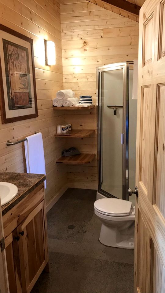 Peaceful Log Cabin near Jackson Hole for an Amazing Outdoor Escape in Ashton, Idaho