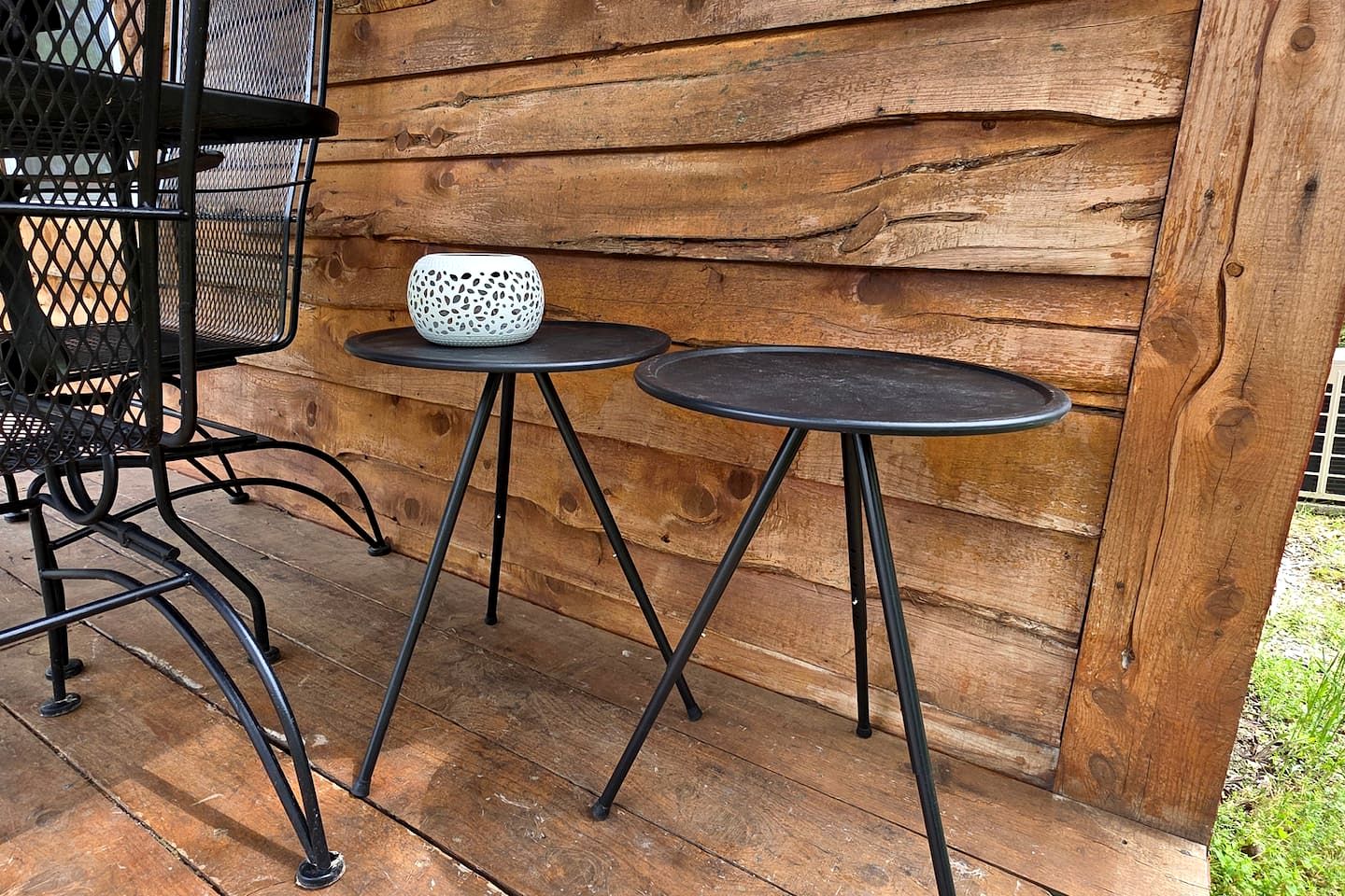 Rustic-Modern Woodland Cabin with Fire Pit Near Bennett Spring – Lebanon, Missouri