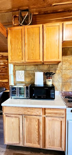 Cabins (United States of America, Lebanon, Missouri)