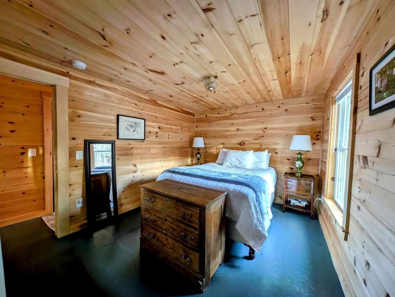 Incredible Cabin and Cozy Bell Tent by the Lake for a Unique Family Glamping Experience in Eastbrook, Maine