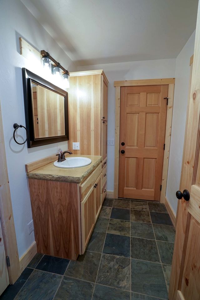 Secluded Cabin Rental with Gorgeous Views near Ennis, Montana