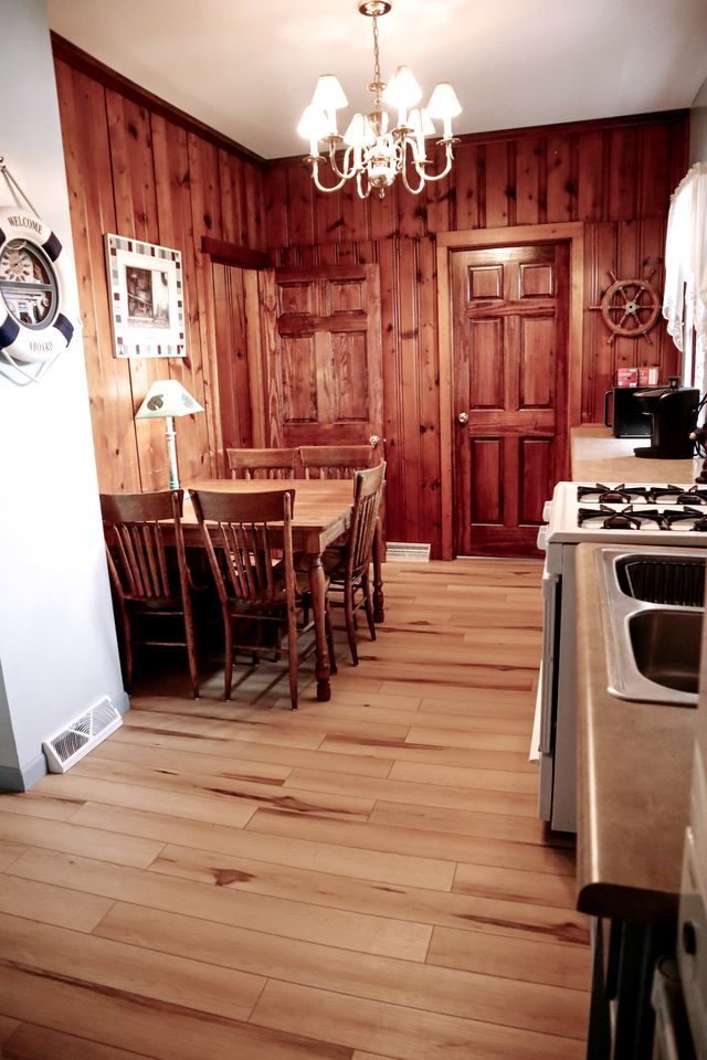 Family-Friendly Cabin Getaway near Bellevue State Park, Iowa