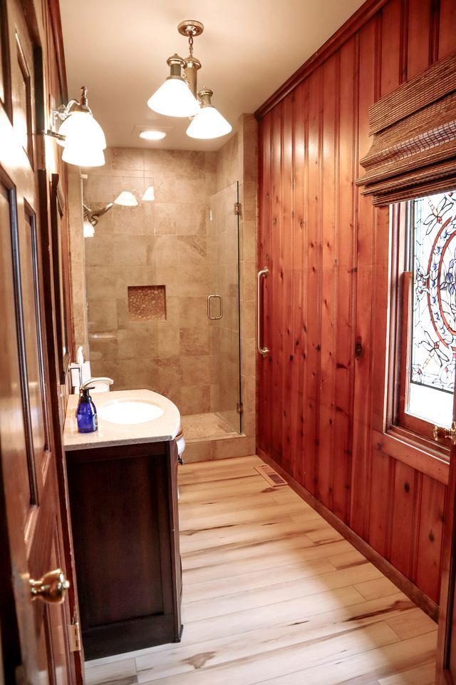 Family-Friendly Cabin Getaway near Bellevue State Park, Iowa