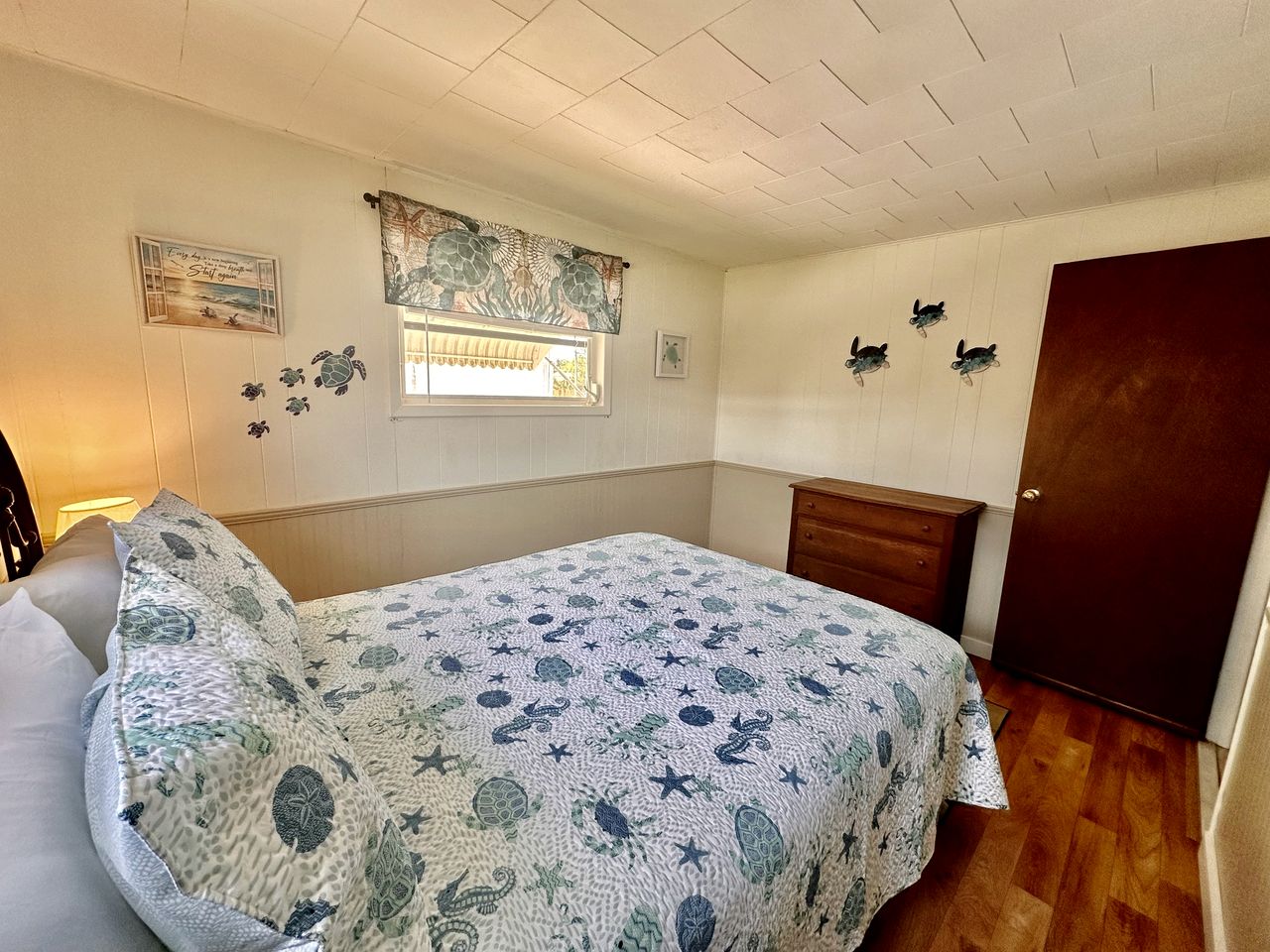 Incredible Cottage with Fantastic Sights in Weeki Wachee, Florida