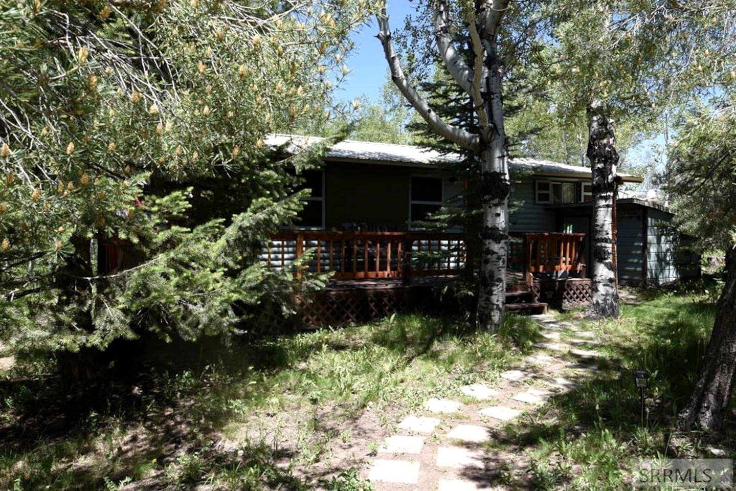 Cozy Secluded Cabin Surrounded by Trees near Yellowstone, Idaho