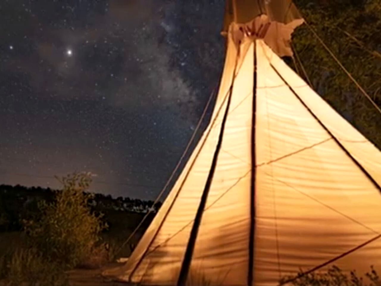 Petite Log Cabin on Organic Farm in New Mexico